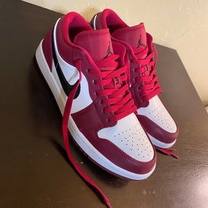 NEVER WORN air Jordan 1 lows